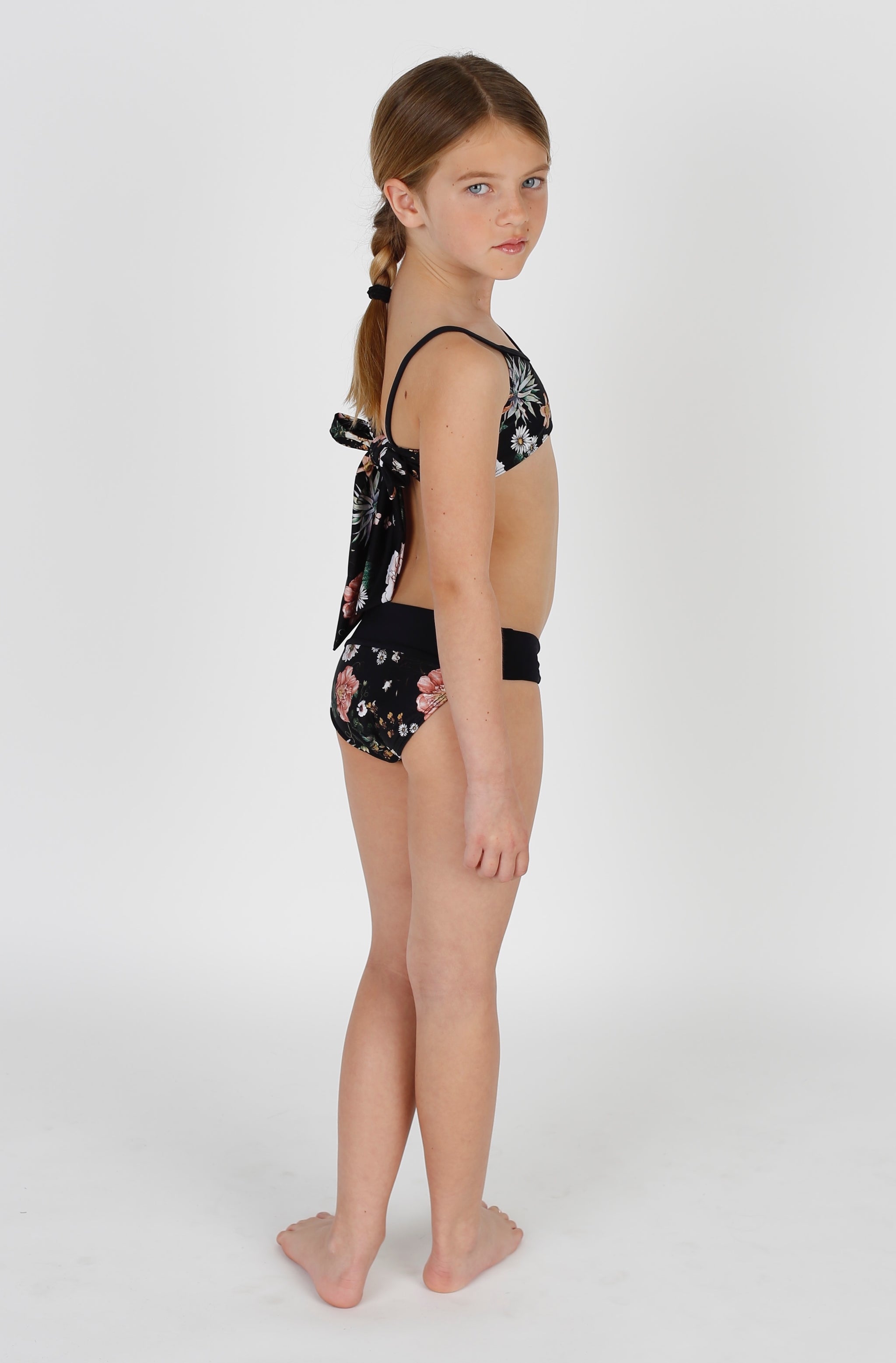 Presley girls bikini in Cali Floral – saint.maddox